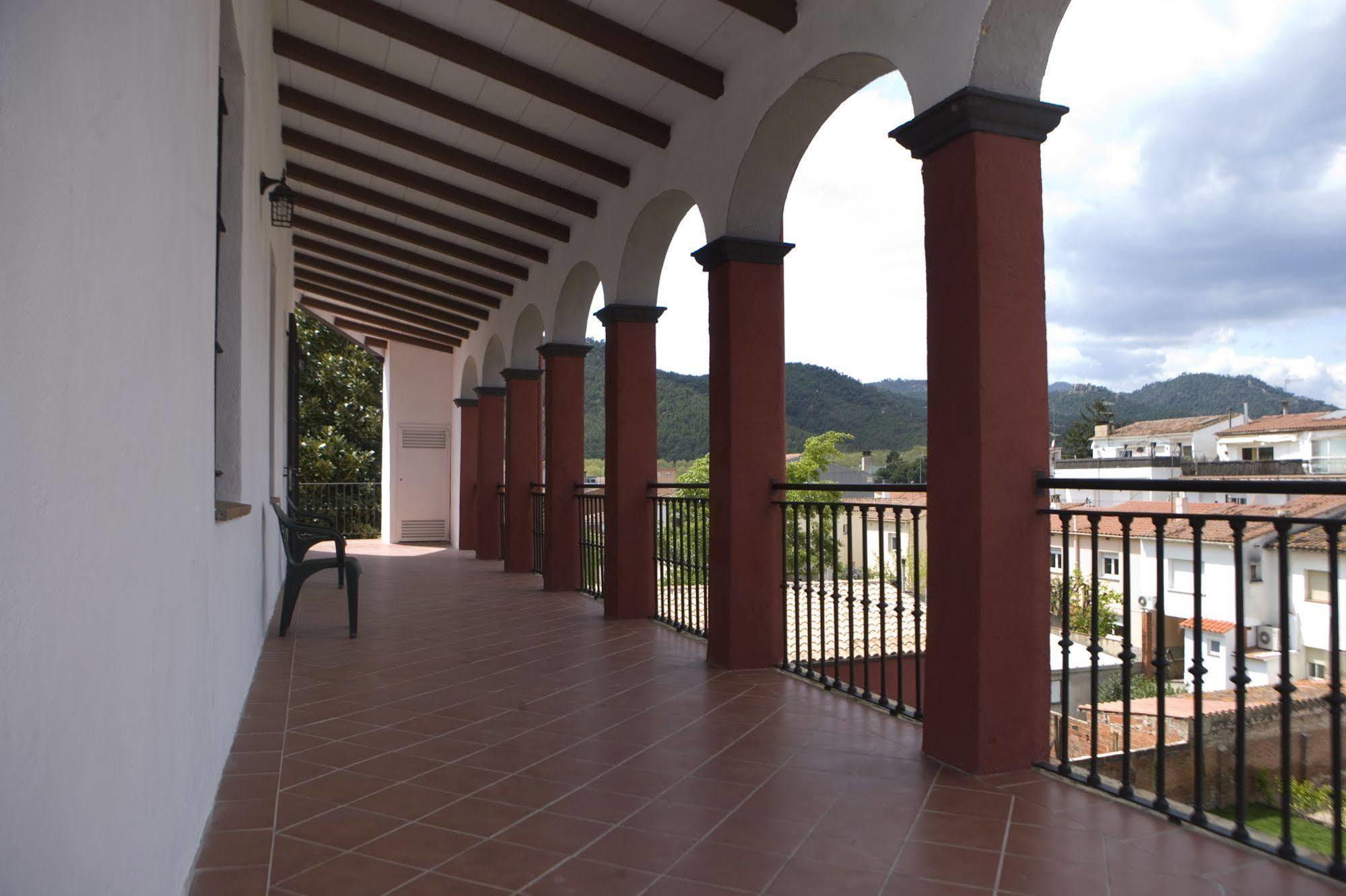 Aparthotel Can Gallart Santa Coloma De Farners Luaran gambar