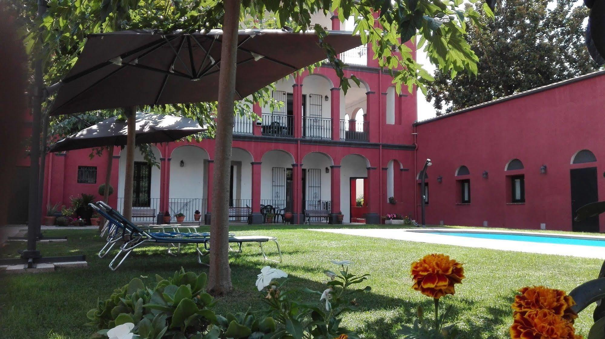 Aparthotel Can Gallart Santa Coloma De Farners Luaran gambar