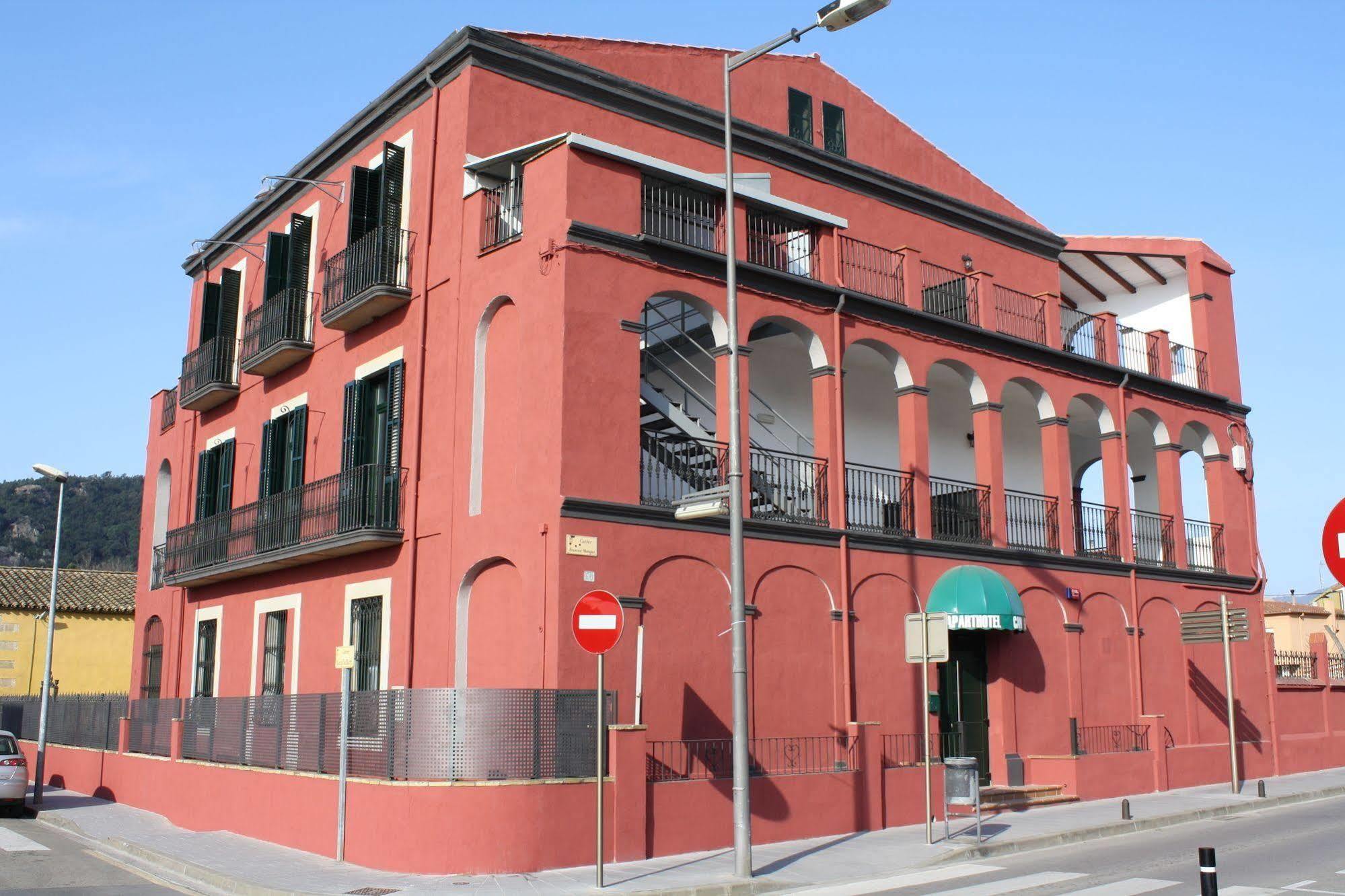 Aparthotel Can Gallart Santa Coloma De Farners Luaran gambar