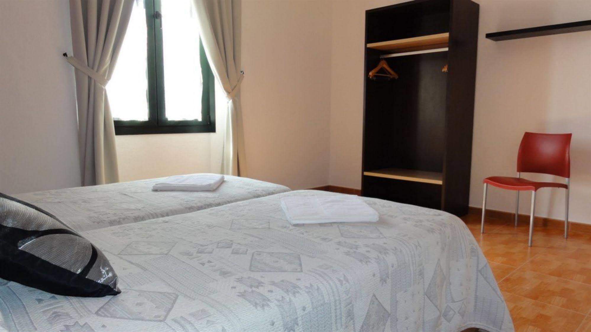 Aparthotel Can Gallart Santa Coloma De Farners Luaran gambar
